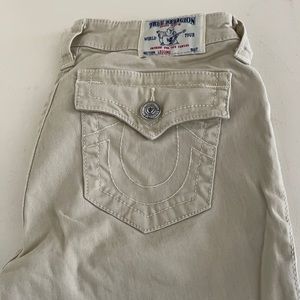 True religion light khaki jeans skinny Jean style size 28